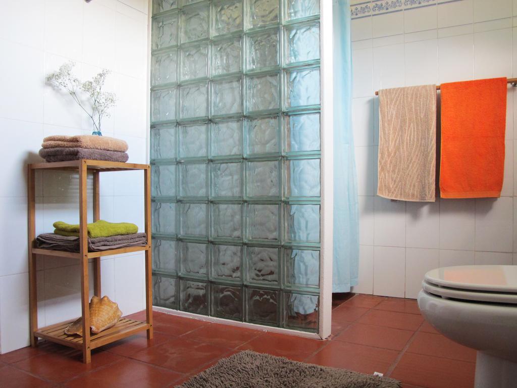 Bisbis House Hostal Porto Moniz Exterior foto
