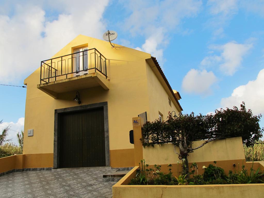 Bisbis House Hostal Porto Moniz Exterior foto