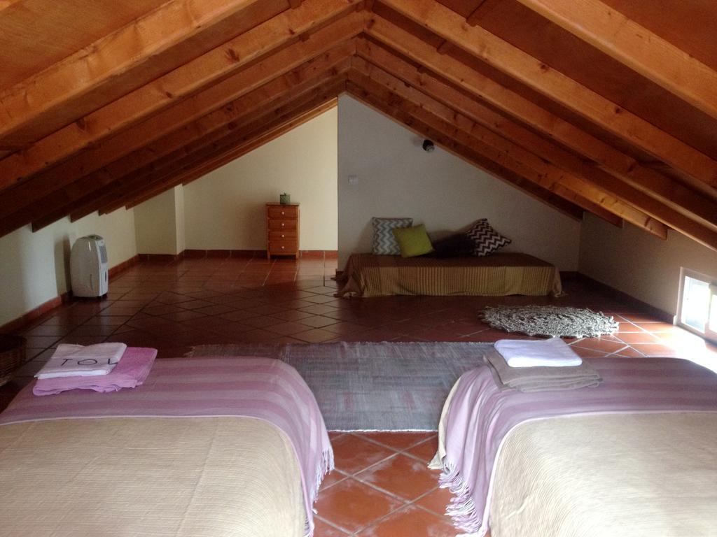 Bisbis House Hostal Porto Moniz Exterior foto